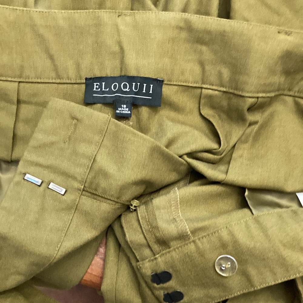 ELOQUII  DESIGNS LADIES PANTS with a BELT. Made in CHINA RN:142711    Po:34830 - Picture 12 of 15